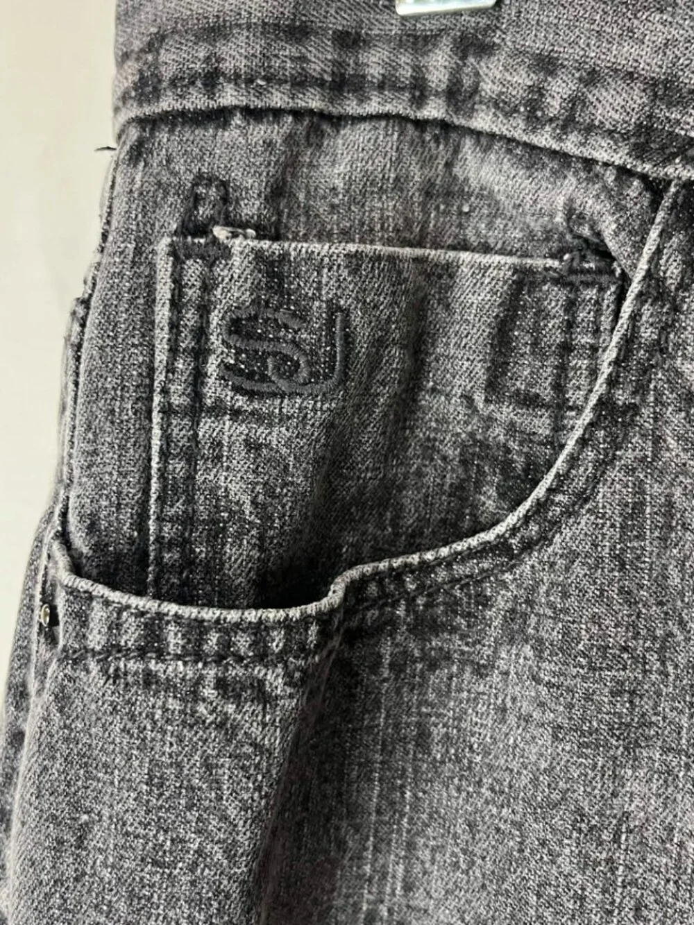 GUC Sean John Jeans Boys Dark Gray Distressed Straight Leg Denim Pants Size 16
